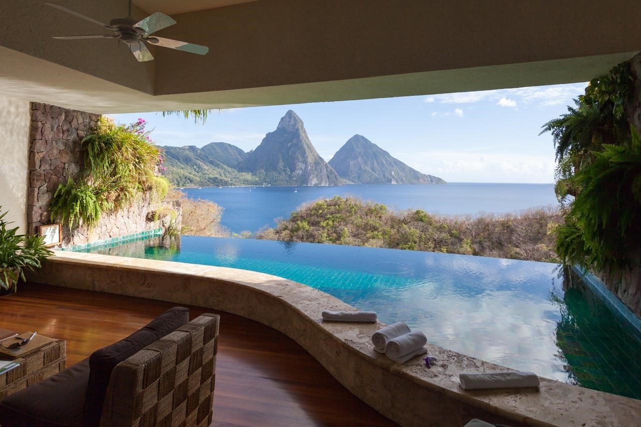 Top 16 Luxury Honeymoon Destinations in August...