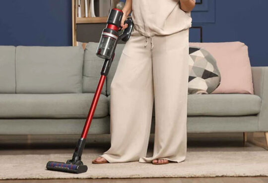 Say Goodbye to Dust and Dirt With the Best Vacuum Cleaner