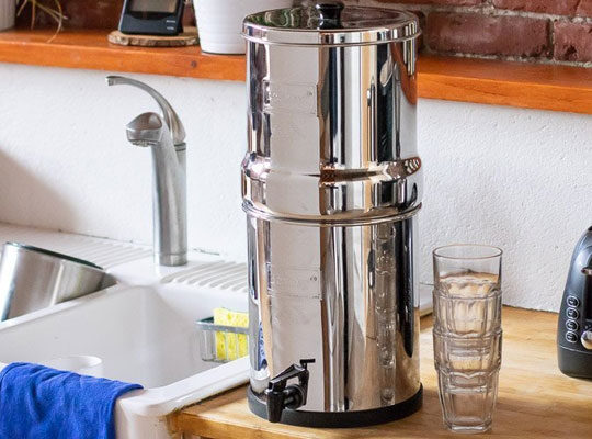 The Benefits of Using a Gravity Water Filter System